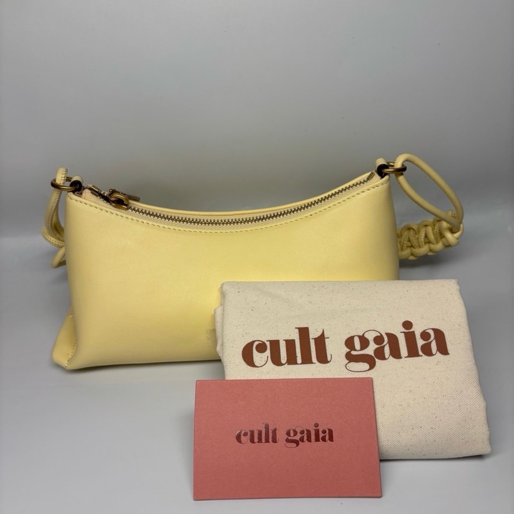 NWT Cult Gaia OSA Shoulder Bag In Color Buttercream